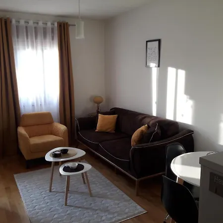 Flat Iva Apartment *